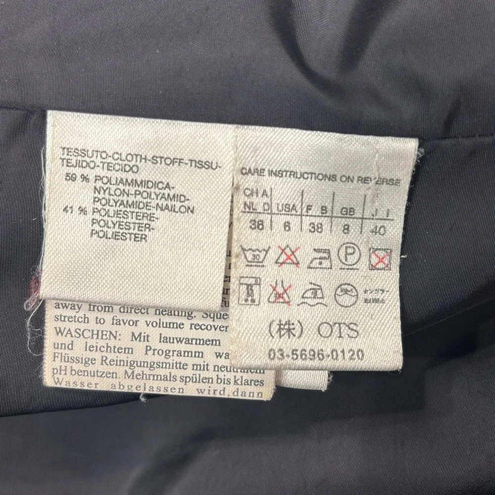 MaxMara Weekend Black Puffer Winter Coat Jacket with Fur Trim Women’s size 6 - Picture 11 of 12
